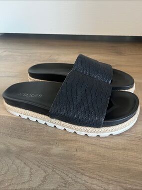 J/SLIDES Black Textured Slide Sandals with Rope Espadrille Platform Coastal Eco